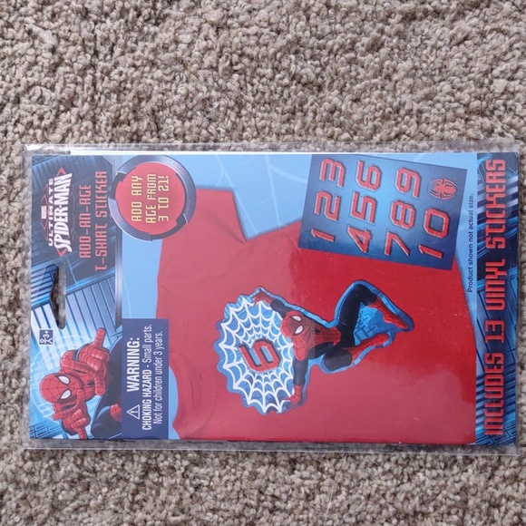 Spiderman bundle - Door Cover, Mask and glow sticks, T-shirt sticker with add a. - Picture 7 of 8